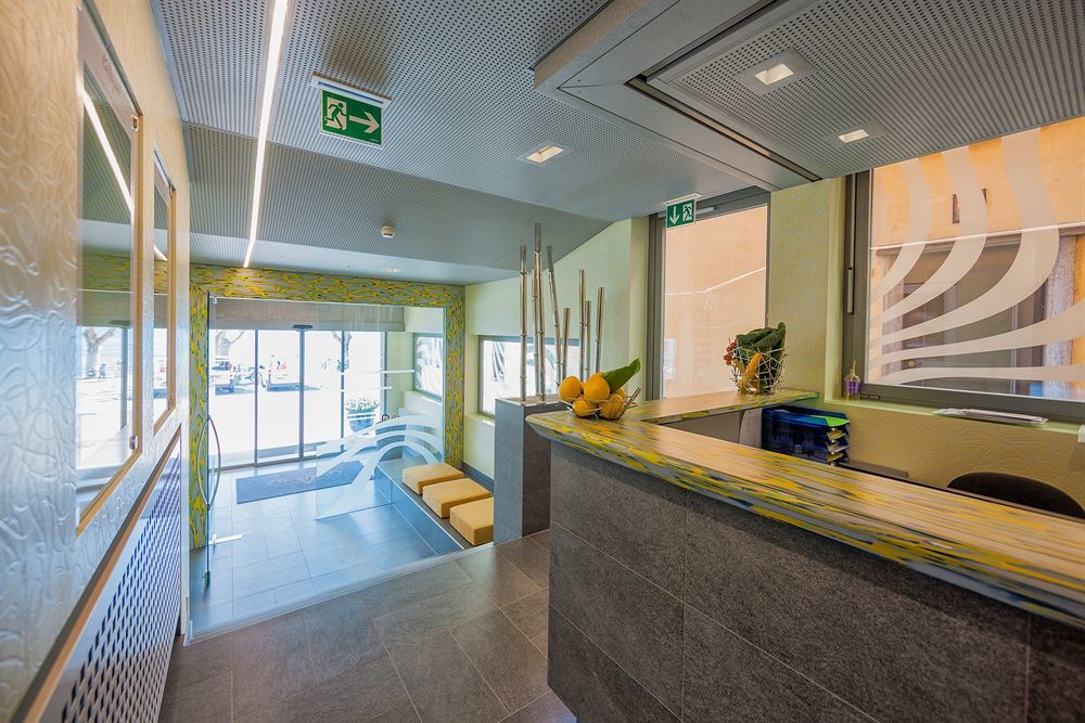 Albergo Carcani By Ketty & Tommy Ascona Exterior photo